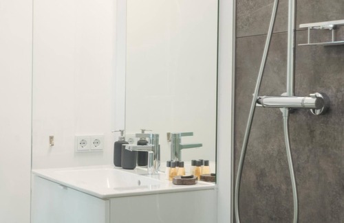 Krems an der Donau House | Deluxe Suite with air conditioning and private parking in the city centre and view