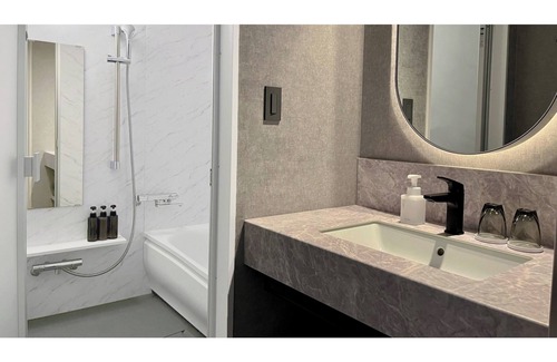 Hiroshima City Centre Hotel | Deluxe Twin Room with Panoramic City View Room On/Hiroshima Hiroshima