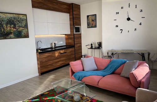 Vake Apartment | ★ Deluxe Two-Room 60m² Mountain view in Axis Towers