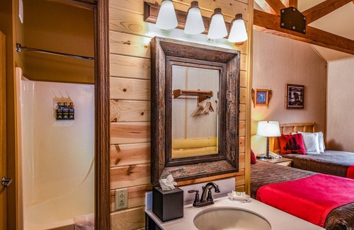 Denali National Park Hotel | Denali Bluffs Hotel