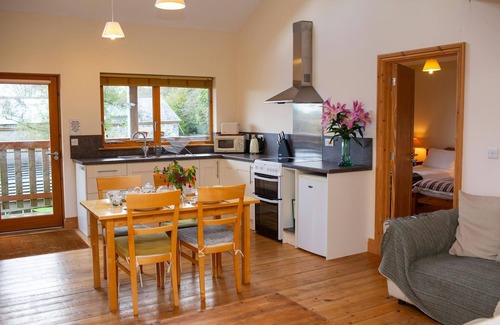 Lampeter Cottage | Denmark Farm Eco Lodge, Lampeter