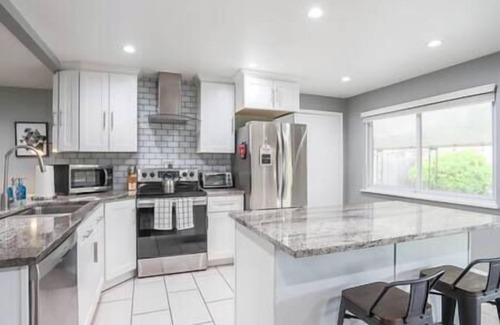 Welby House | Denver Luxe Haus | Hot Tub | Sleeps 6