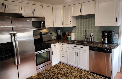 Clayton House | Denver Skyland 2 Br 1 Ba Home Extended Stay