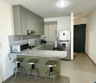 Jimenez Apartment | Depa de 3 Recamaras en CERRITOS a 2 cuadras de PLAYA ! - 303 V -