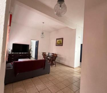 San Luis Potosi Apartment | Departamento 1 cuadra Carranza y Jardín de Tequis