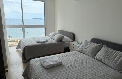 Costa Azul Apartment | Departamento de 4 recámaras con vista al Pacífico