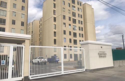 Veintiseis de Octubre Apartment | Departamento de estreno en 1er piso en Condominio