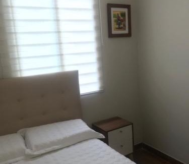 Veintiseis de Octubre Apartment | Departamento de estreno en 1er piso en Condominio