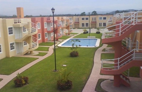 Acapulco Apartment | Departamento en Fraccionamiento los Tulipanes