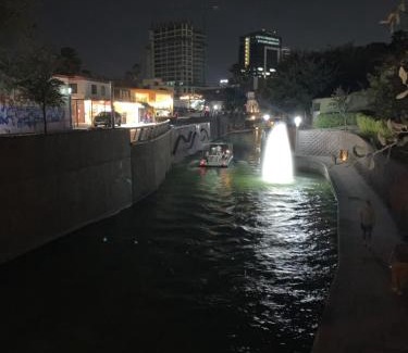 Monterrey Centro Apartment | Departamento en Paseo Santa Lucía con Terraza D2