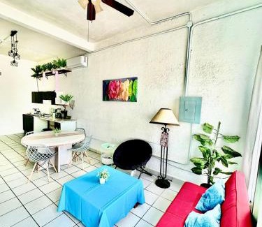 Los Cabos Apartment | Departamento grande y centrico, con 3 recámaras y 2 baños completos.