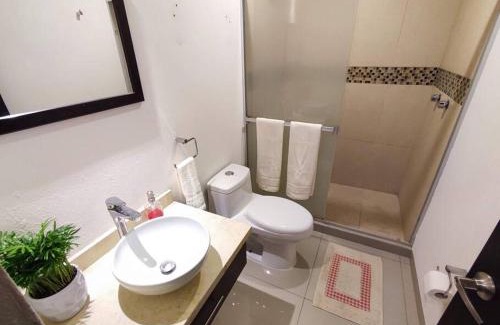 Queretaro Apartment | Departamento Linda Vista Privado A/C Cochera 24/7