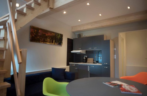 Marktheidenfeld Apartment | Der einstige HEUSCHOBER in der Hofstallung, 2-geschossiges Deluxe-Maisonette-Apartment