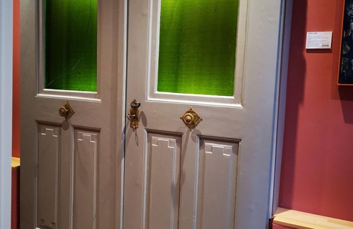 Marktheidenfeld Apartment | Der einstige HEUSCHOBER in der Hofstallung, 2-geschossiges Deluxe-Maisonette-Apartment