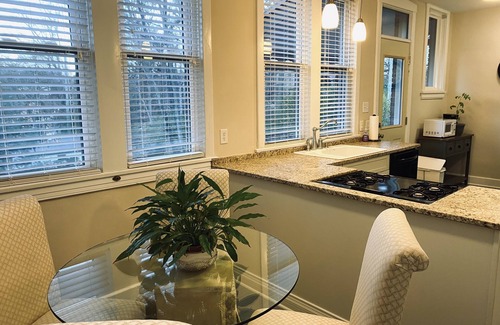 Highlands Douglass House | Derby Rental in Cherokee Park Steps from Famous Barnstable Brown Party