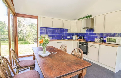 Whitland Cottage | DERRY COTTAGE, pet friendly, character holiday cottage in Whitland