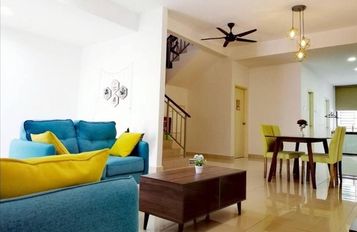 Bandar Penawar House | Desaru Cozy Home, 11pax, Beach ,Waterpark, Wifi, BBQ