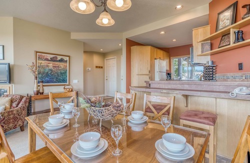Century West Condo | Deschutes River Views, Private Hot Tub, Beautiful 2-Bedroom Mt. Bachelor Village