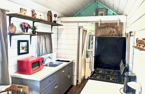 Julian House | Desert Blue Dream - Adorable Tiny House in the Mountains of Julian