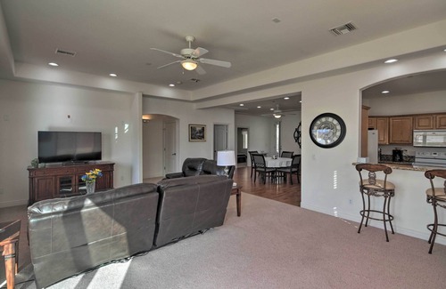 Sunridge Estates Condo | Desert Condo w/Pool ~ 3 Miles to Colorado River!