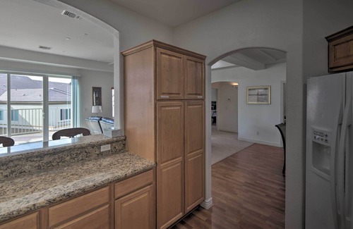 Sunridge Estates Condo | Desert Condo w/Pool ~ 3 Miles to Colorado River!
