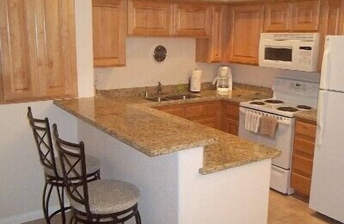 Mesquite Condo | Desert Diamond Retreat by Mesquite Vacation Rentals: Pet Friendly with Community Amenities and $510 in free daily activities