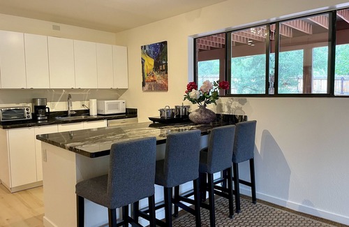 West Sedona Apartment | Desert garden apartment surrounded by Sedona’s majestic red rock mountains