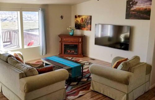 Cornville Apartment | Desert Hillside Lodge 25 mins from Sedona