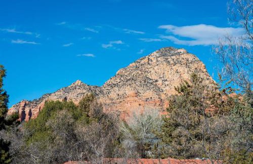 West Sedona House | Desert Luxe Design Fun home with Amazing Views for Family