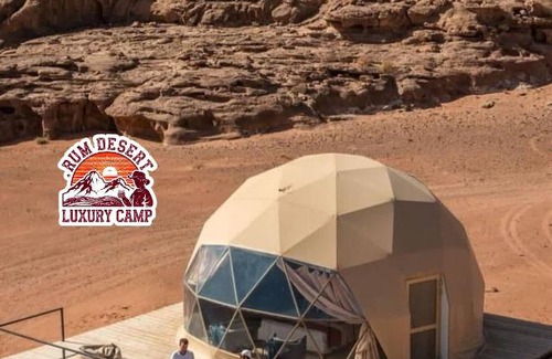 Wadi Rum Cabin | DESERT LUXURY CAMp & BUBBLES ROOM