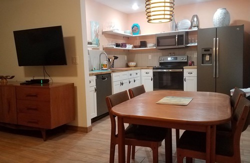 Limberlost House | Desert Morada Casita K: 2 Bedroom 1 Bath Dog Friendly maximum 2-NO OTHER PETS