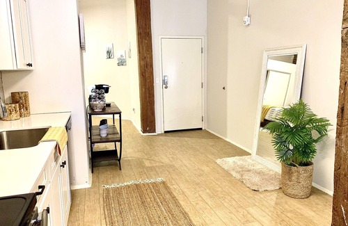 River Market Apartment | Desert Oasis Loft in the Rivermarket