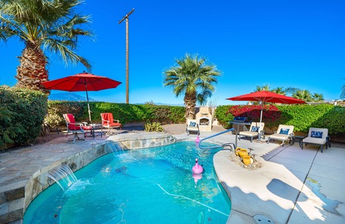 Indio House | DESERT OASIS WITH POOL, MOUNTAIN VIEWS, GOLF, CLUBHOUSE AMENITIES, WORKSPACE.