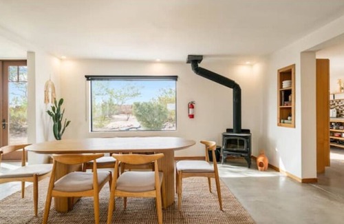 Inland Empire House | Desert's Edge