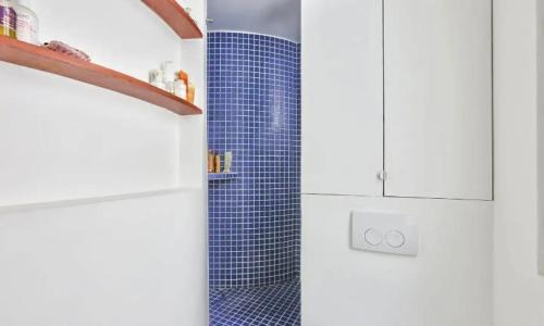 Quartier de la Goutte-d'Or Apartment | Design and confort Paris 18e