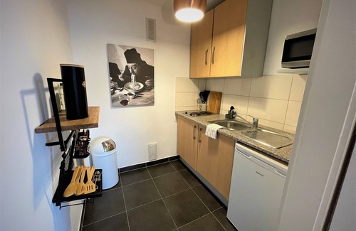 Bruhl-Guterbahnhof House | Design Apartment Vendome