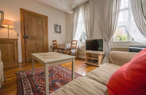 Monschau Apartment | Design apartment 1 with four-poster bed, WLAN, SAT, ground floor.