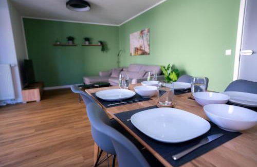 Loebtau Apartment | Design Apartment - Balkon - Induktionskochfeld - Zentral