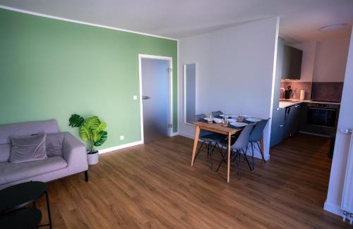 Loebtau Apartment | Design Apartment - Balkon - Induktionskochfeld - Zentral