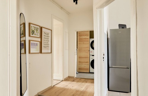 Mitte Apartment | Design Apartment Berlin Mitte with balcony