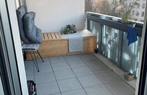 Striesen Apartment | Design Apartment I Center I Balcony