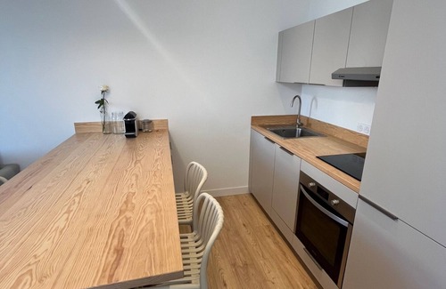 Ares Apartment | Design apartment in the heart of Arès - fully renovated - 200m from the beach