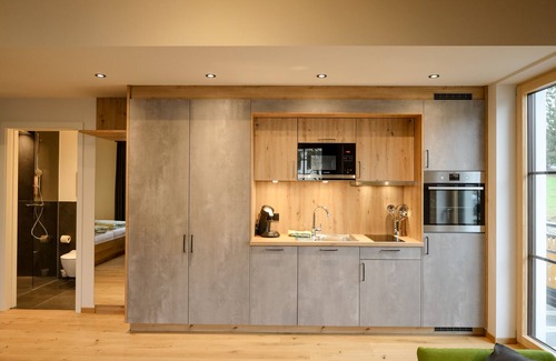 Muenchberg Apartment | Design apartment with barrier-free bathroom