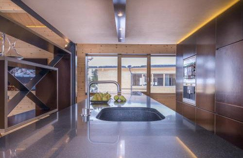 Lech am Arlberg Ski Chalet | Design Chalets Lech