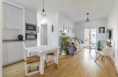 Quintana Apartment | Design house with 3 bedrooms and terrace! Quiet and fully equipped