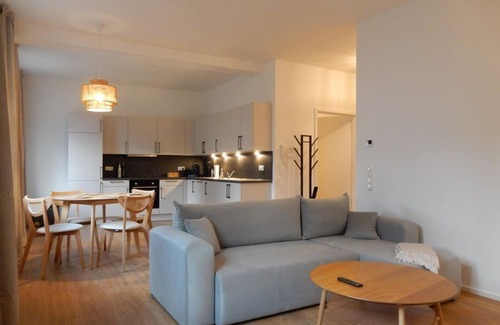Bad Kreuznach Apartment | Design loft │ near old town │ parking lot │ 84 m² - vacation home│ central │3 Whg