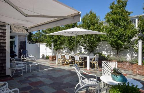 West Harwich House | Designed for vacation Easy 0 3 mi walk to Grey Neck Beach