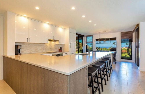 Wailea Condo | Designer - Best View!Ground Flr 2 Bdm/2Bth 39c! Remaining 2025 $400