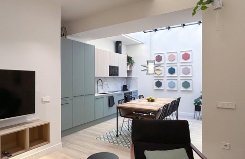 Vilanova I la Geltru Apartment | Designer 2-bedroom Apartment near Rambla Hostem