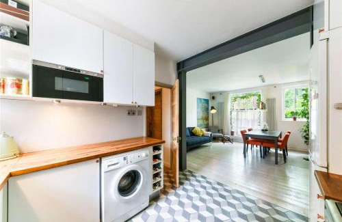 Bethnal Green Apartment | Designer Flat in Bethnal Green